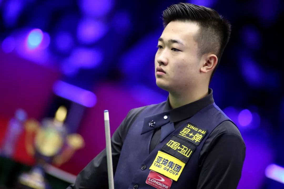 与瓦伦西亚 与瓦伦西亚